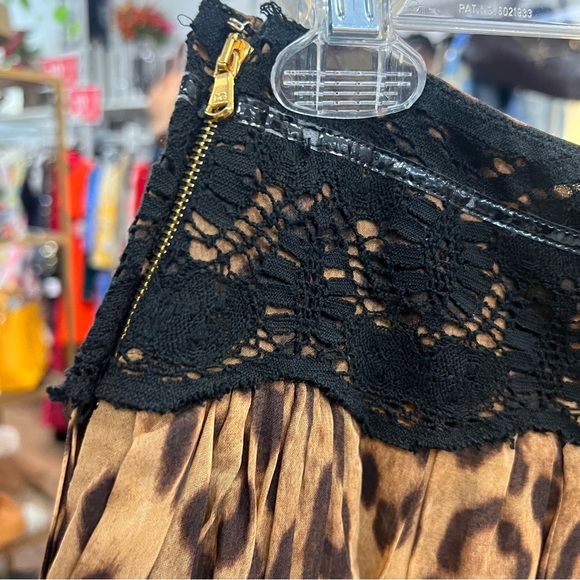 D&G Animal Print Cotton Flare Skirt • 38 XS - Picture 8 of 12